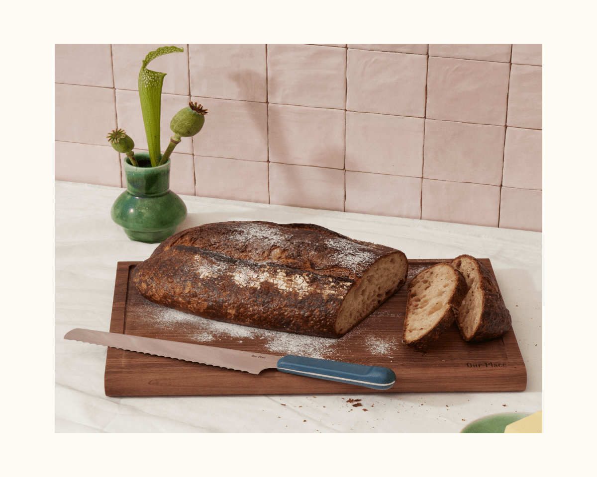 Serrated Slicing Knife in Blue Salt View 5
