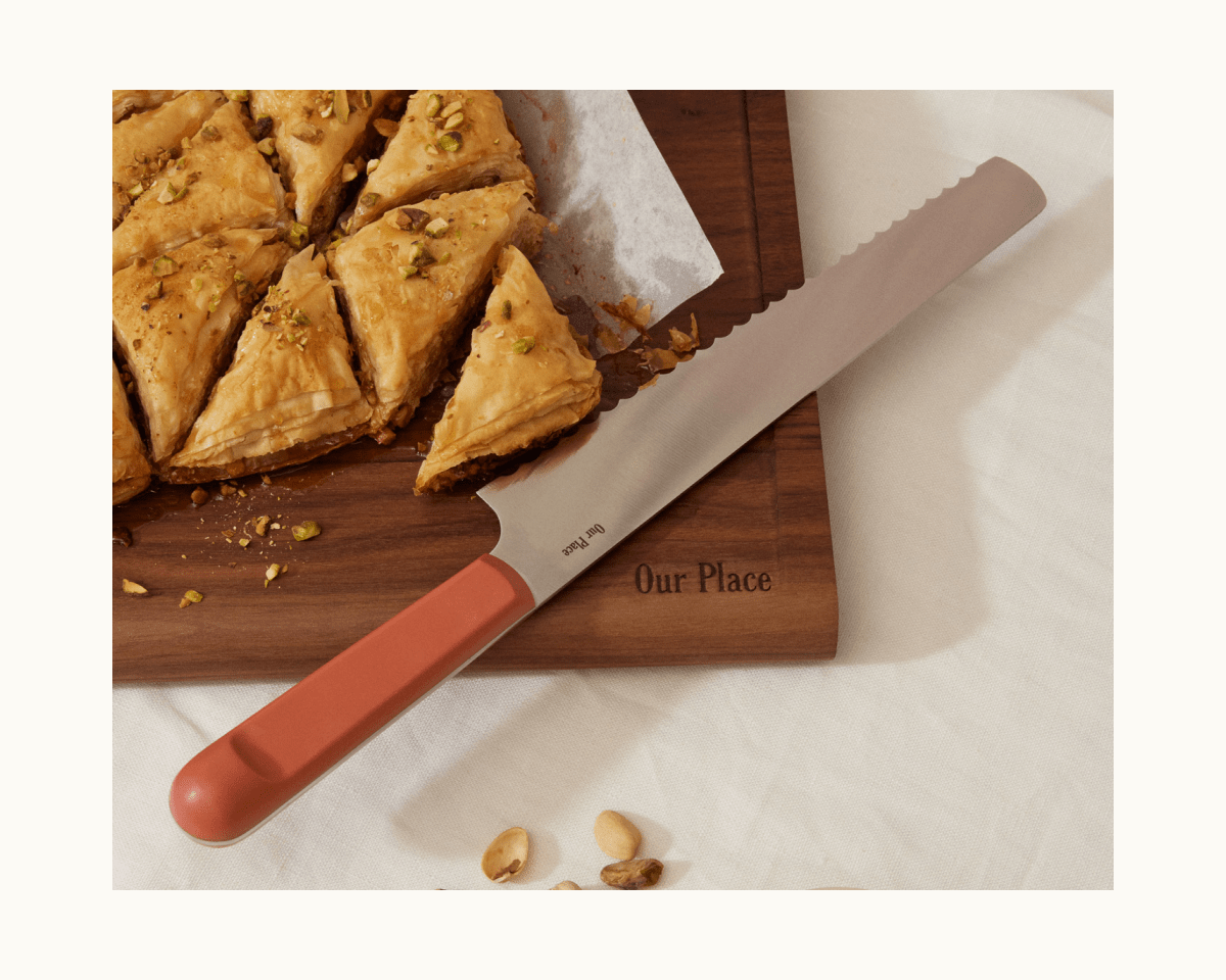 Serrated Slicing Knife in Spice View 5
