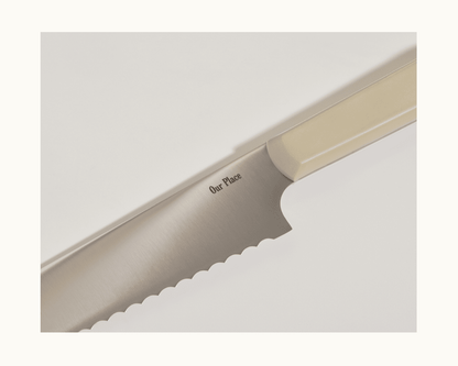 Serrated Slicing Knife in Steam View 6